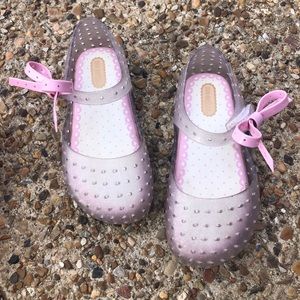Mini Melissa size 10 shoe with pink bow